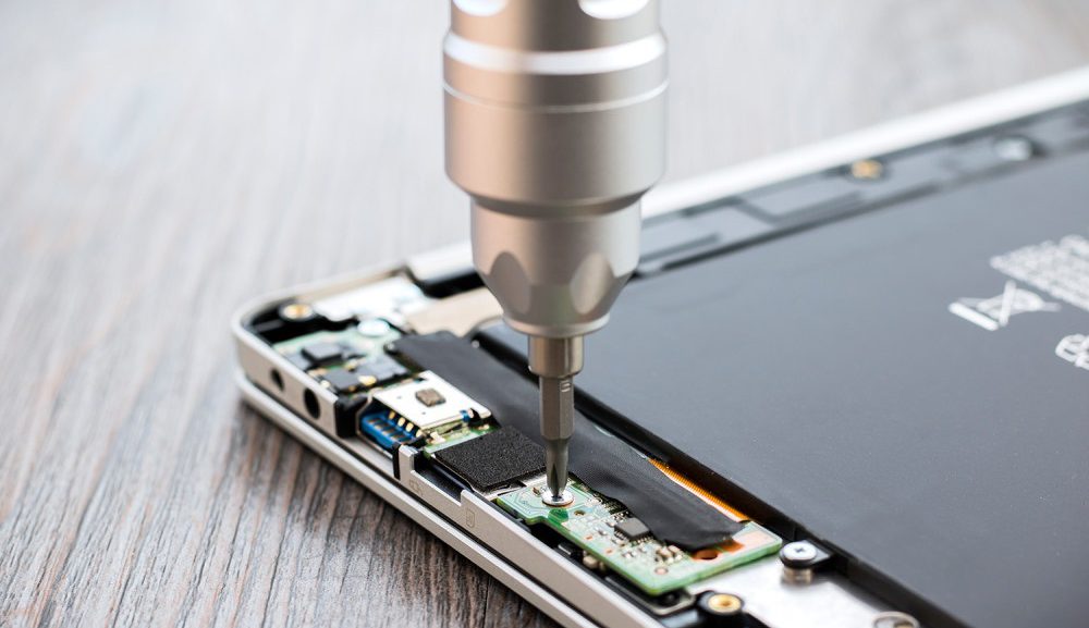 electric screwdriver