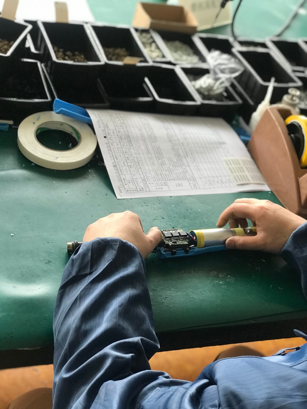 electric screw driver